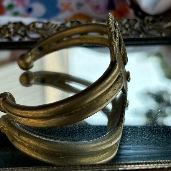 African Brass Cuff Bracelet Tribal Face Design – Handcrafted Statement Jewelry - Picture 7 of 11